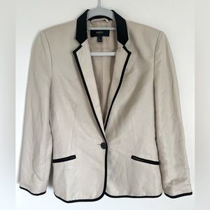 MNG Blazer in size 4